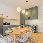 5-bedroom House In The Centre Of Lille. בית הארחה ליל
